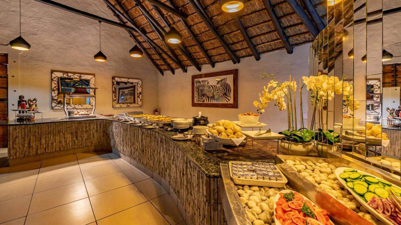 Zulu Nyala Game Lodge Hluhluwe Ngoại thất bức ảnh