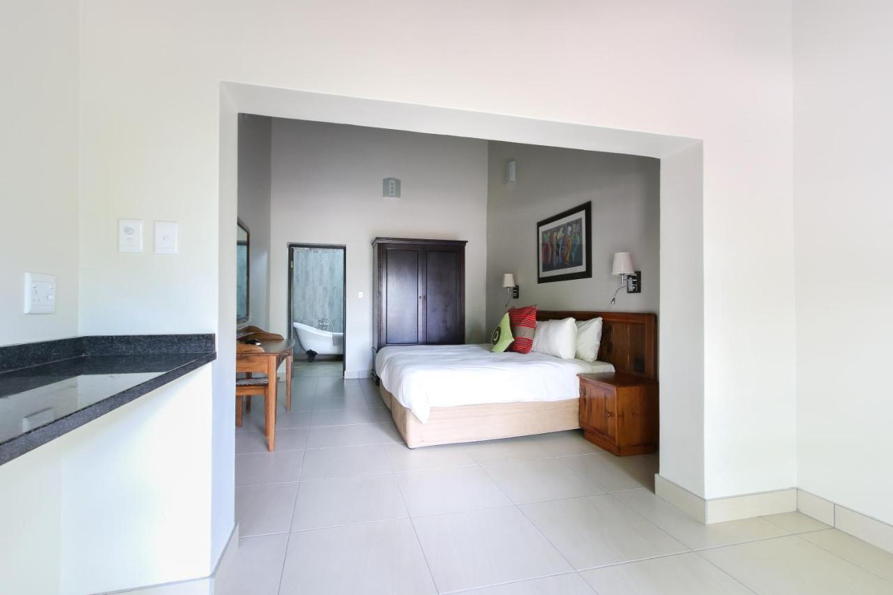 Zulu Nyala Game Lodge Hluhluwe Ngoại thất bức ảnh