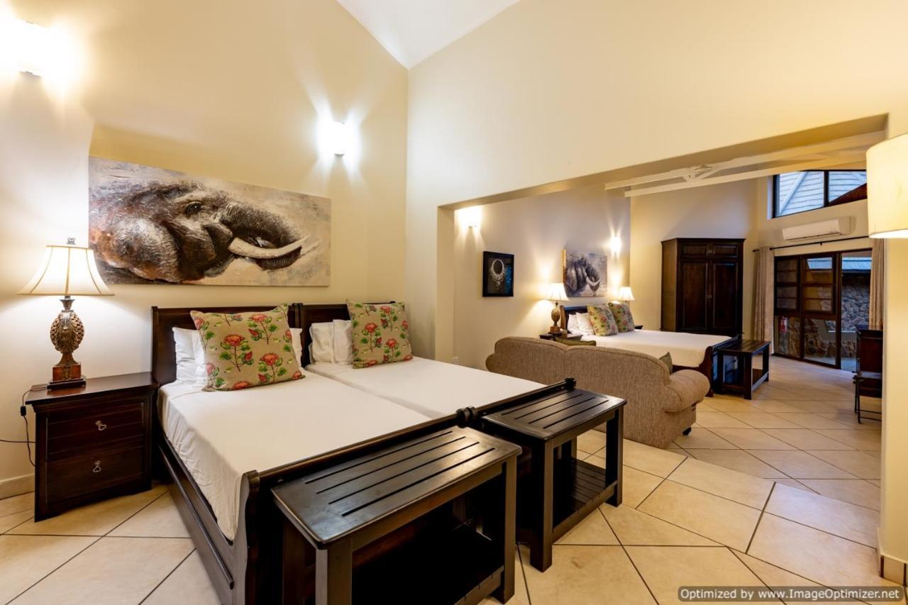 Zulu Nyala Game Lodge Hluhluwe Ngoại thất bức ảnh