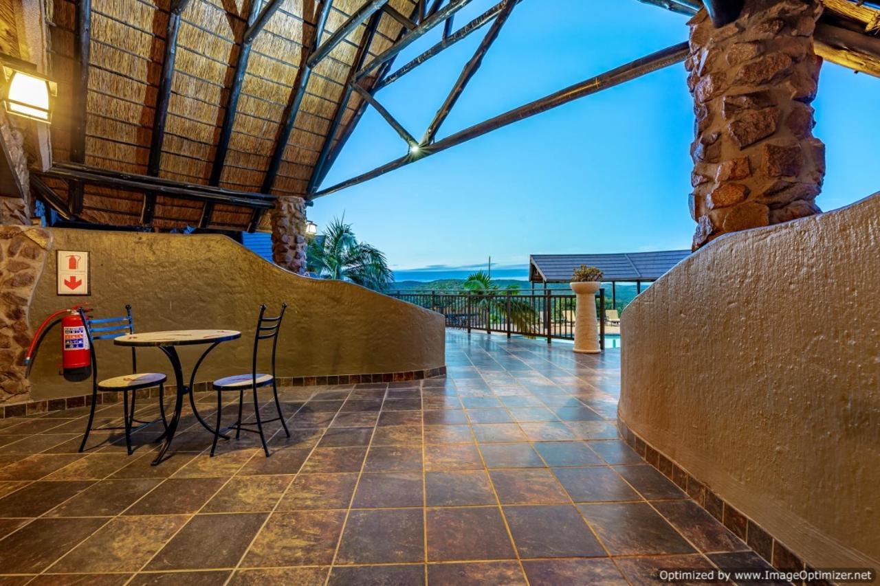Zulu Nyala Game Lodge Hluhluwe Ngoại thất bức ảnh