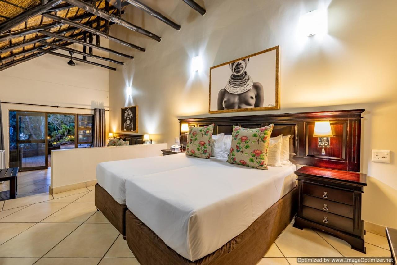 Zulu Nyala Game Lodge Hluhluwe Ngoại thất bức ảnh
