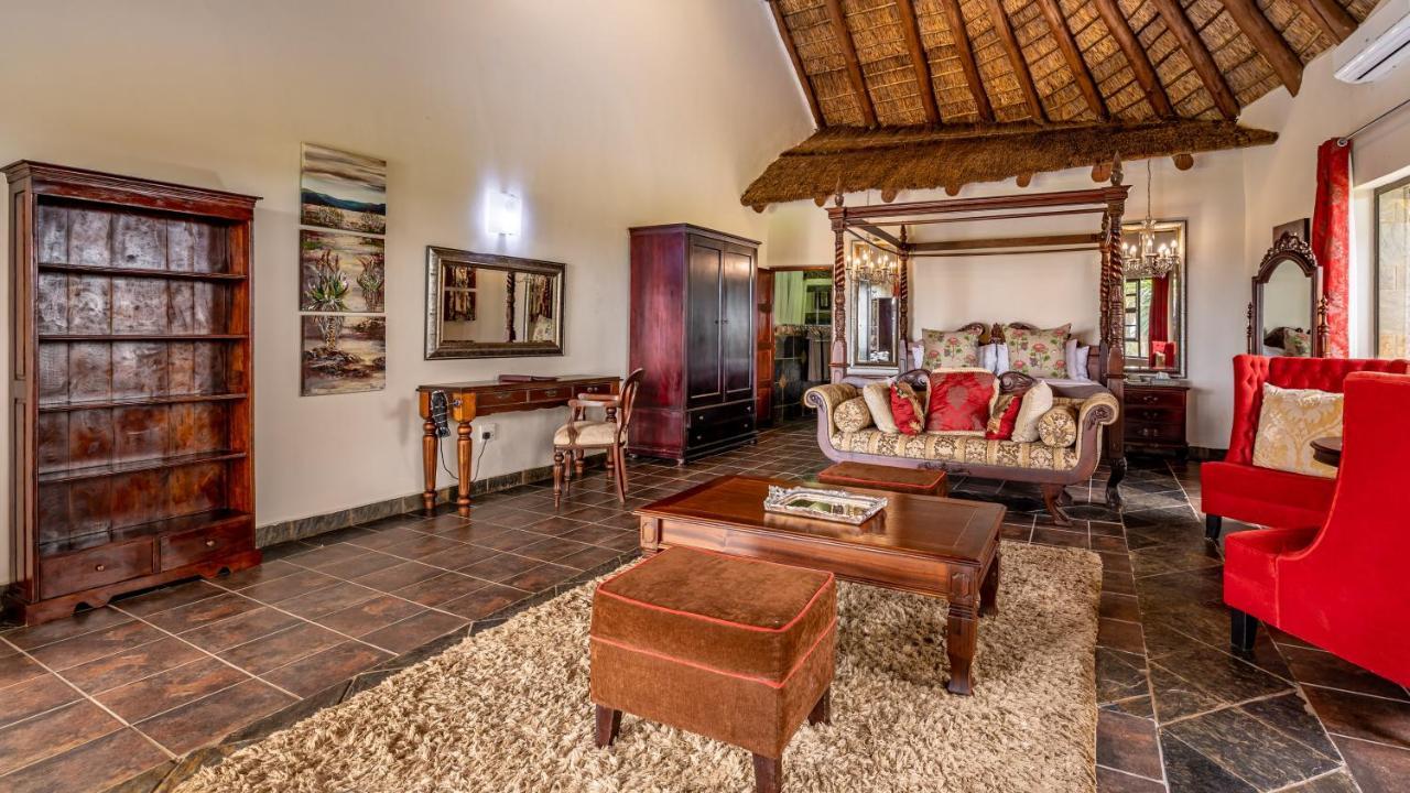 Zulu Nyala Game Lodge Hluhluwe Ngoại thất bức ảnh